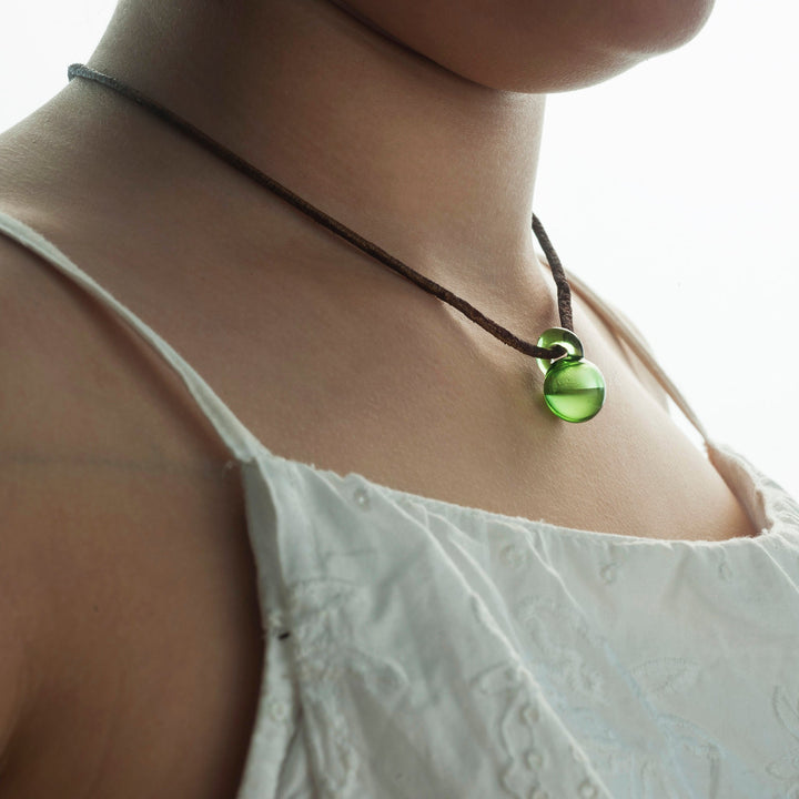 Elektrische Pendelleuchte, klein, grünes Glas